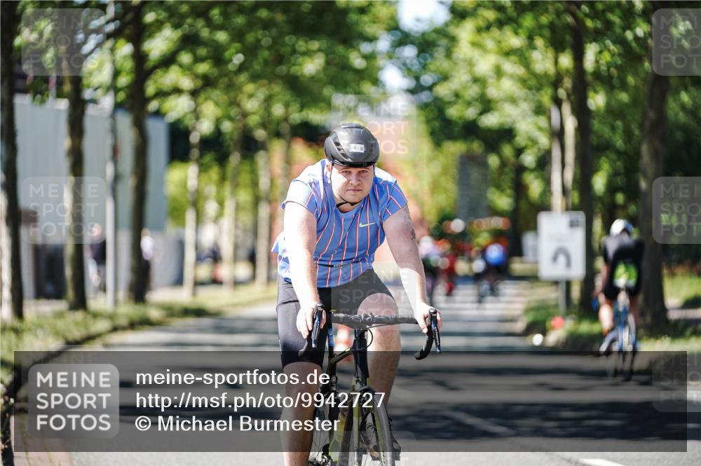 09.08.2026 - GEWOBA Citytriathlon Bremen Michael Burmester http://msf.ph/oto/9942727 09.08.2026 14:34:24 Radfahren 12, 69, 95, 211, 429, 455 meine-sportfotos.de