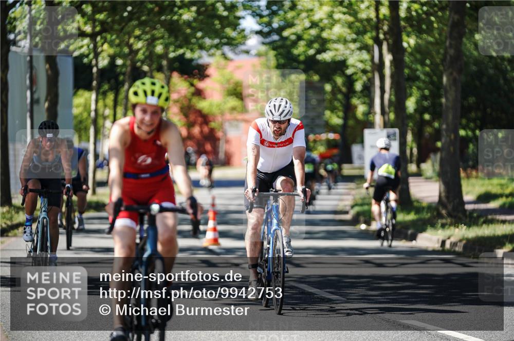09.08.2026 - GEWOBA Citytriathlon Bremen Michael Burmester http://msf.ph/oto/9942753 09.08.2026 14:35:03 Radfahren 20, 37, 220, 236, 284, 351, 362, 378, 404 meine-sportfotos.de