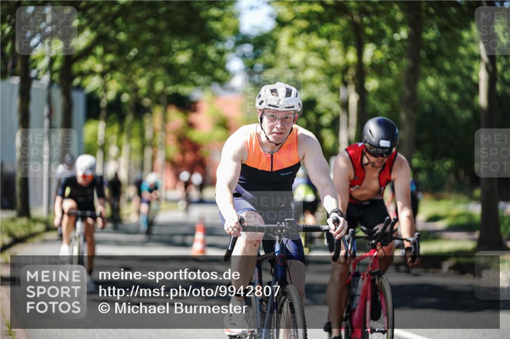 09.08.2026 - GEWOBA Citytriathlon Bremen Michael Burmester http://msf.ph/oto/9942807 09.08.2026 14:35:39 Radfahren 14, 47, 147, 205, 271, 286, 325, 334, 363, 364, 370, 403, 453, 462, 466, 527 meine-sportfotos.de