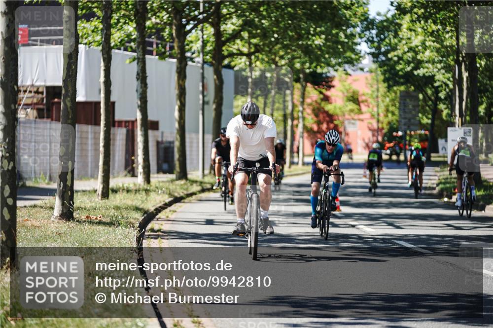 09.08.2026 - GEWOBA Citytriathlon Bremen Michael Burmester http://msf.ph/oto/9942810 09.08.2026 14:35:42 Radfahren 14, 47, 147, 205, 271, 286, 325, 334, 363, 370, 403, 453, 462, 466, 527 meine-sportfotos.de