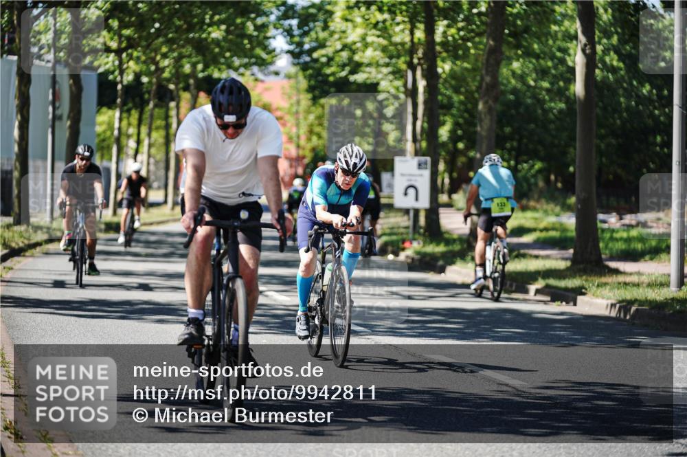 09.08.2026 - GEWOBA Citytriathlon Bremen Michael Burmester http://msf.ph/oto/9942811 09.08.2026 14:35:43 Radfahren 14, 39, 47, 147, 205, 271, 286, 325, 334, 363, 370, 453, 462, 466, 527 meine-sportfotos.de
