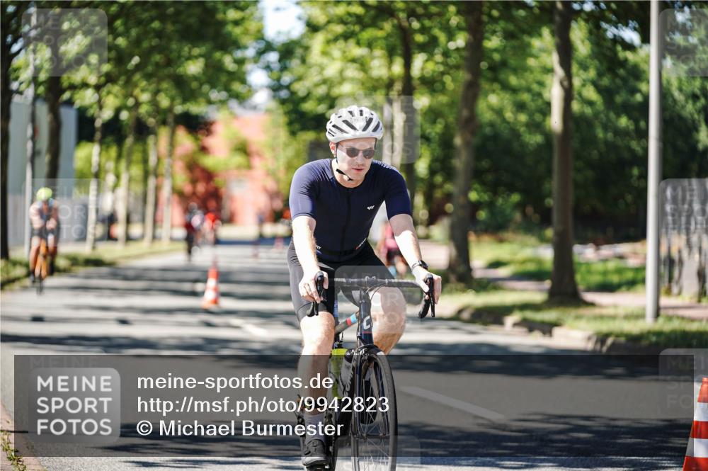 09.08.2026 - GEWOBA Citytriathlon Bremen Michael Burmester http://msf.ph/oto/9942823 09.08.2026 14:35:52 Radfahren 39, 47, 147, 152, 205, 271, 334, 343, 373, 453, 462, 527 meine-sportfotos.de