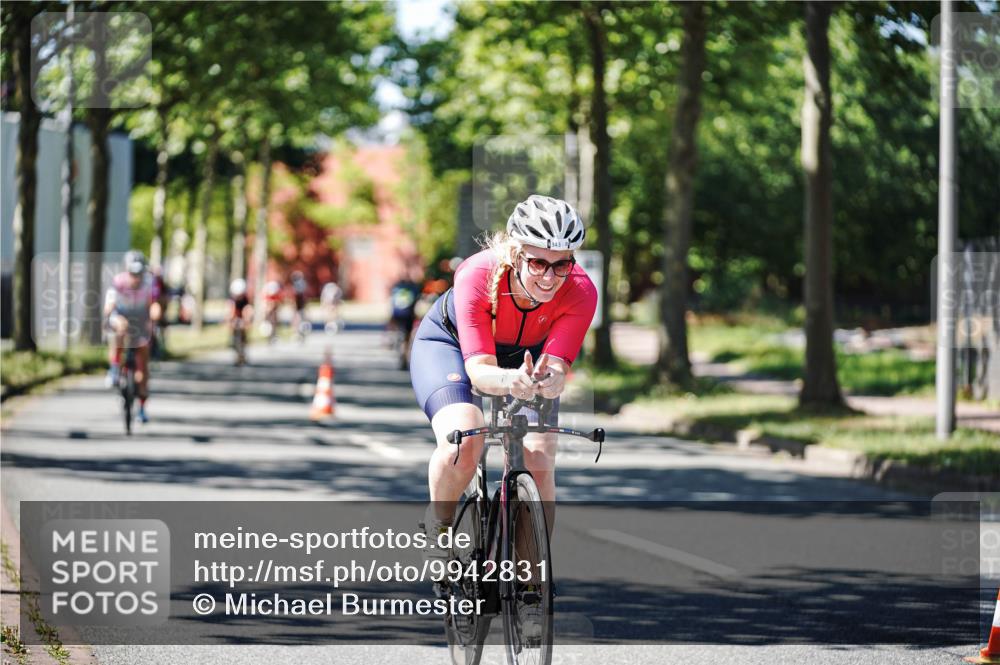 09.08.2026 - GEWOBA Citytriathlon Bremen Michael Burmester http://msf.ph/oto/9942831 09.08.2026 14:35:59 Radfahren 6, 39, 152, 163, 269, 329, 343, 373 meine-sportfotos.de