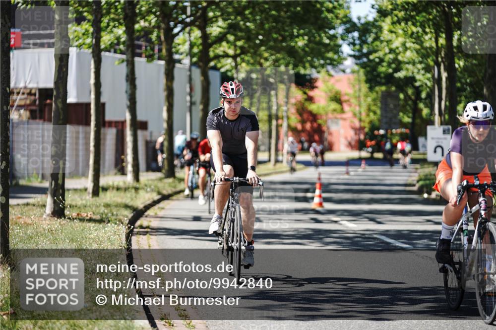 09.08.2026 - GEWOBA Citytriathlon Bremen Michael Burmester http://msf.ph/oto/9942840 09.08.2026 14:36:04 Radfahren 6, 53, 152, 163, 235, 240, 269, 274, 329, 343, 373 meine-sportfotos.de