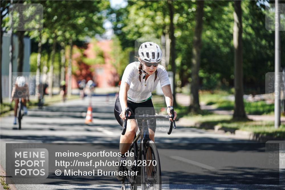 09.08.2026 - GEWOBA Citytriathlon Bremen Michael Burmester http://msf.ph/oto/9942870 09.08.2026 14:36:23 Radfahren 133, 207, 274, 291, 307, 309, 321, 356 meine-sportfotos.de