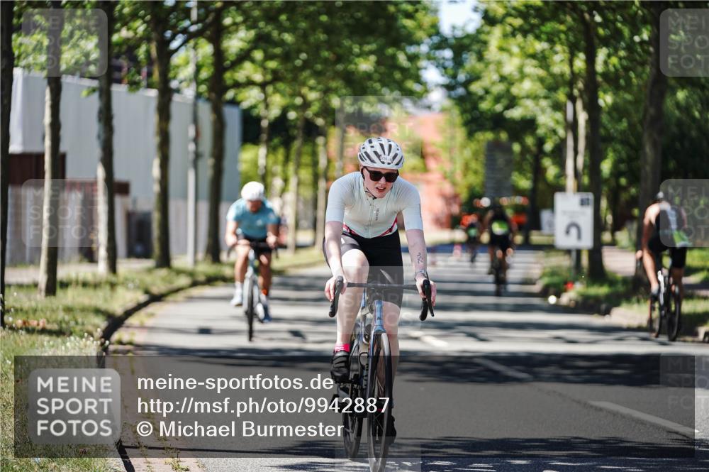 09.08.2026 - GEWOBA Citytriathlon Bremen Michael Burmester http://msf.ph/oto/9942887 09.08.2026 14:36:31 Radfahren 133, 207, 256, 291, 307, 321, 336, 356 meine-sportfotos.de