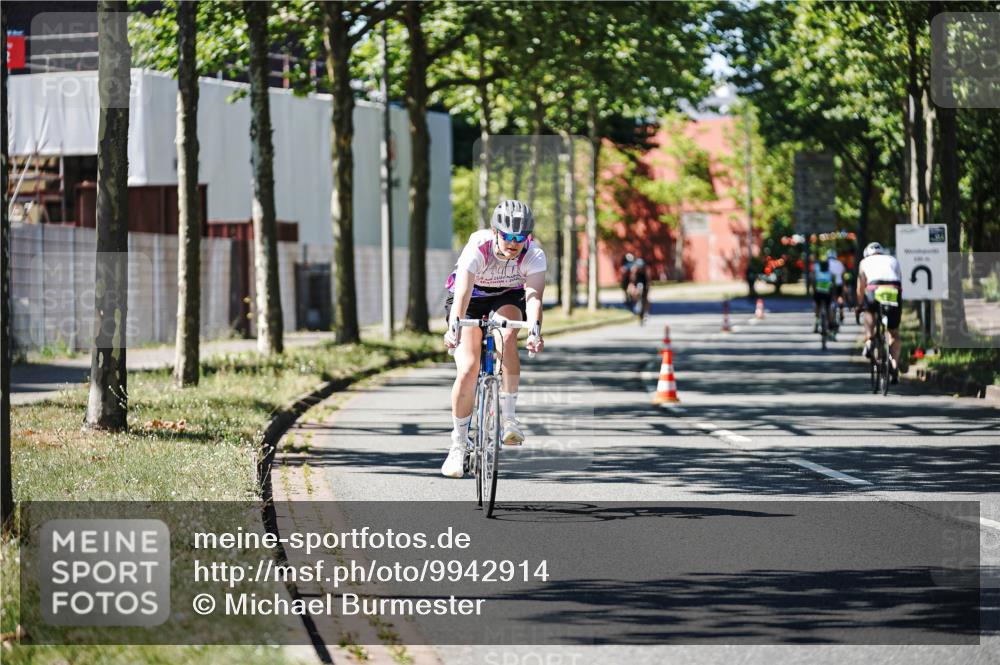09.08.2026 - GEWOBA Citytriathlon Bremen Michael Burmester http://msf.ph/oto/9942914 09.08.2026 14:37:03 Radfahren 65, 229, 312, 377, 448, 523 meine-sportfotos.de