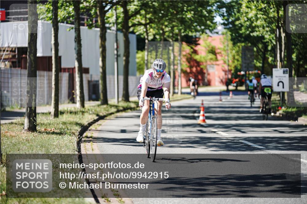 09.08.2026 - GEWOBA Citytriathlon Bremen Michael Burmester http://msf.ph/oto/9942915 09.08.2026 14:37:03 Radfahren 65, 229, 312, 377, 448, 523 meine-sportfotos.de