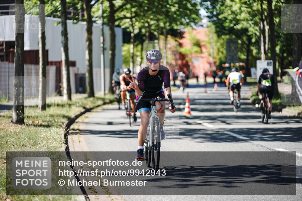 09.08.2026 - GEWOBA Citytriathlon Bremen Michael Burmester http://msf.ph/oto/9942943 09.08.2026 14:37:36 Radfahren 203, 288, 290, 305, 458, 487 meine-sportfotos.de