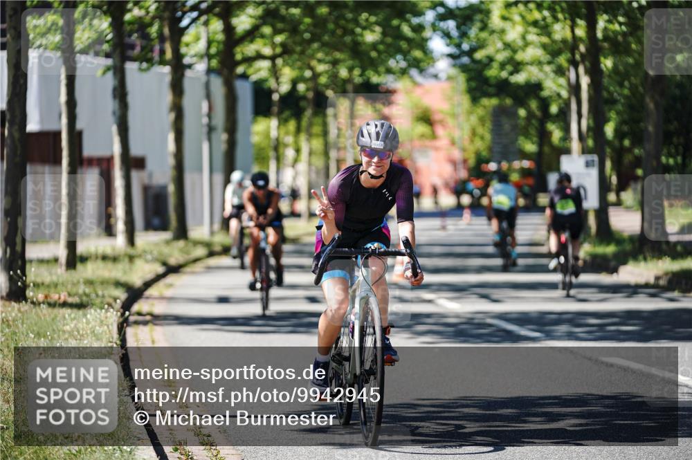 09.08.2026 - GEWOBA Citytriathlon Bremen Michael Burmester http://msf.ph/oto/9942945 09.08.2026 14:37:36 Radfahren 203, 288, 290, 305, 458, 487 meine-sportfotos.de