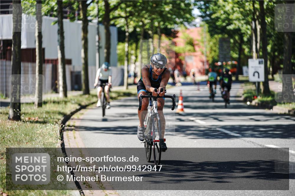 09.08.2026 - GEWOBA Citytriathlon Bremen Michael Burmester http://msf.ph/oto/9942947 09.08.2026 14:37:37 Radfahren 42, 203, 288, 290, 305, 458, 487 meine-sportfotos.de