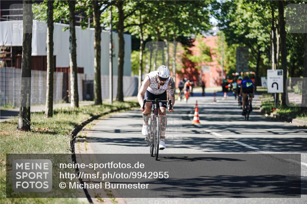 09.08.2026 - GEWOBA Citytriathlon Bremen Michael Burmester http://msf.ph/oto/9942955 09.08.2026 14:37:42 Radfahren 42, 203, 242, 288, 290, 305, 390, 400, 450, 458, 487 meine-sportfotos.de