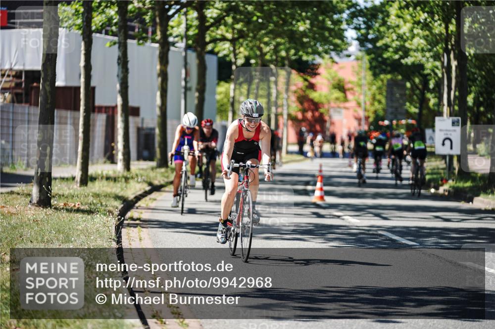 09.08.2026 - GEWOBA Citytriathlon Bremen Michael Burmester http://msf.ph/oto/9942968 09.08.2026 14:37:52 Radfahren 42, 202, 242, 292, 341, 390, 398, 400, 410, 450, 485 meine-sportfotos.de