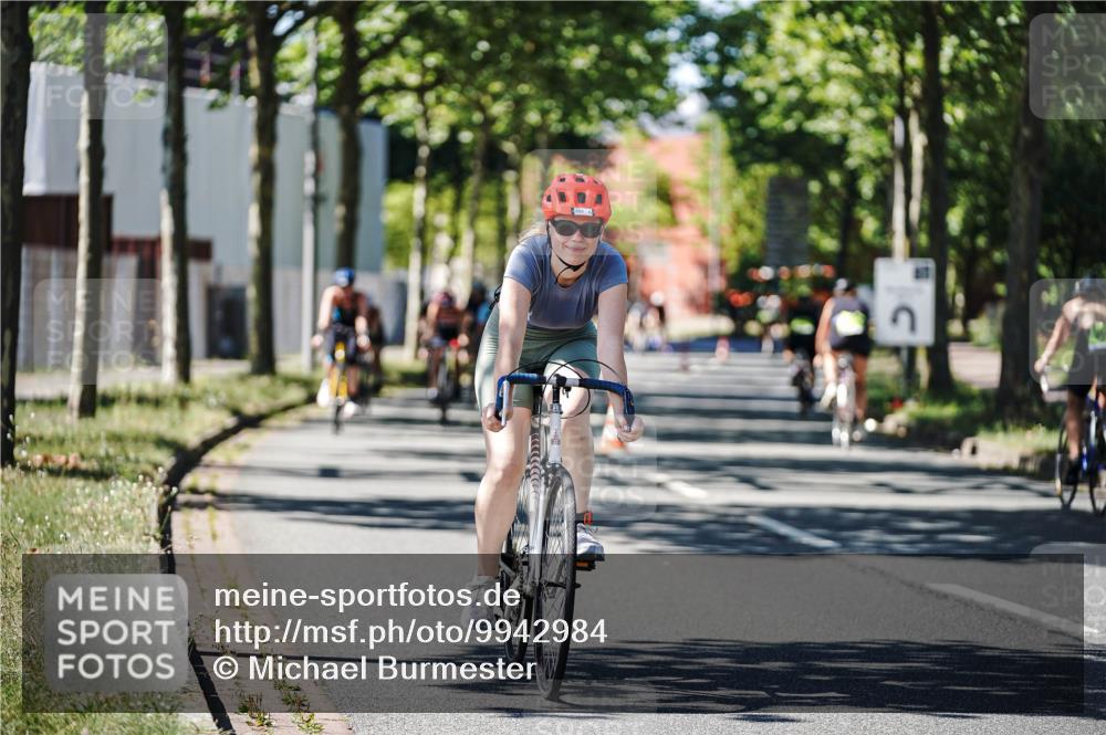 09.08.2026 - GEWOBA Citytriathlon Bremen Michael Burmester http://msf.ph/oto/9942984 09.08.2026 14:37:59 Radfahren 193, 202, 221, 280, 292, 293, 306, 335, 341, 344, 398, 400, 410, 434, 450, 454, 485, 521, 522 meine-sportfotos.de