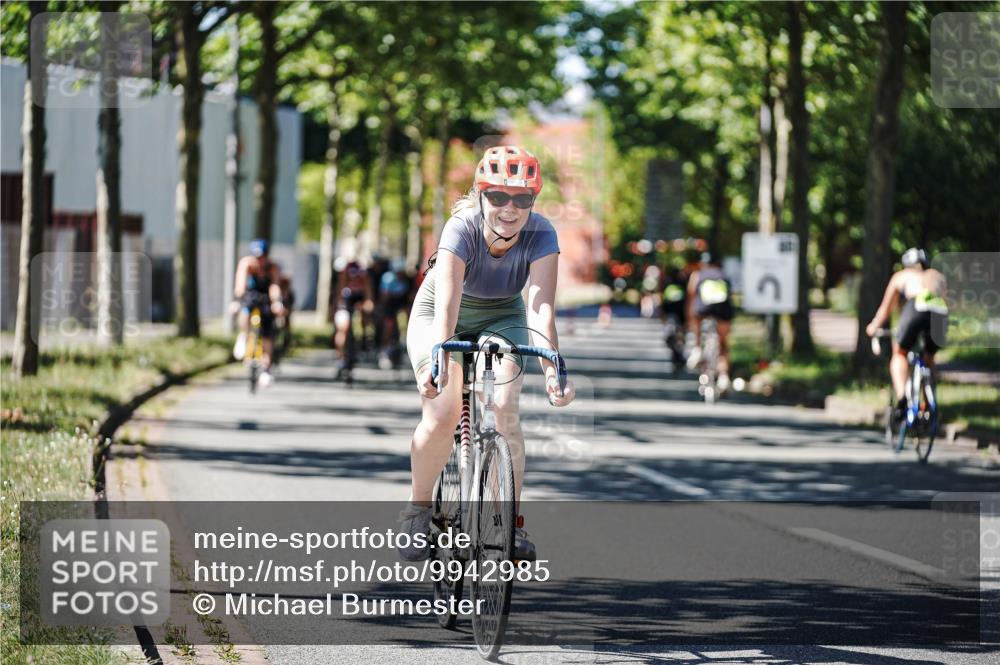 09.08.2026 - GEWOBA Citytriathlon Bremen Michael Burmester http://msf.ph/oto/9942985 09.08.2026 14:37:59 Radfahren 193, 202, 221, 280, 292, 293, 306, 335, 341, 344, 398, 400, 410, 434, 450, 454, 485, 521, 522 meine-sportfotos.de