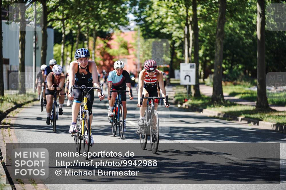 09.08.2026 - GEWOBA Citytriathlon Bremen Michael Burmester http://msf.ph/oto/9942988 09.08.2026 14:38:02 Radfahren 193, 202, 221, 266, 280, 292, 293, 306, 319, 335, 341, 344, 398, 410, 434, 454, 485, 521, 522 meine-sportfotos.de