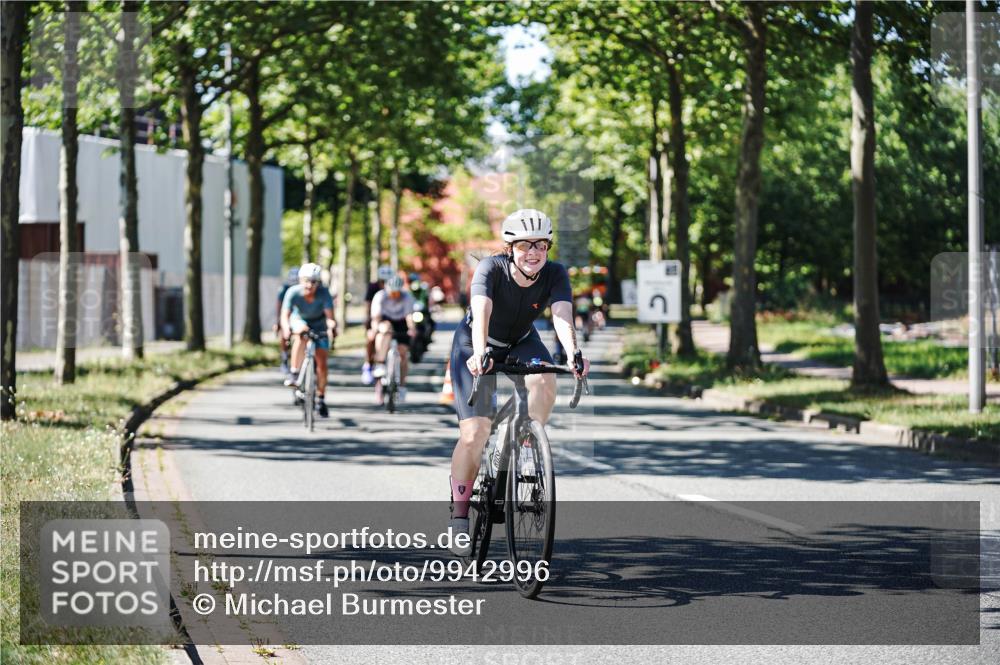 09.08.2026 - GEWOBA Citytriathlon Bremen Michael Burmester http://msf.ph/oto/9942996 09.08.2026 14:38:07 Radfahren 193, 202, 221, 266, 280, 292, 293, 297, 306, 314, 319, 330, 335, 344, 398, 410, 434, 454, 485, 521, 522 meine-sportfotos.de