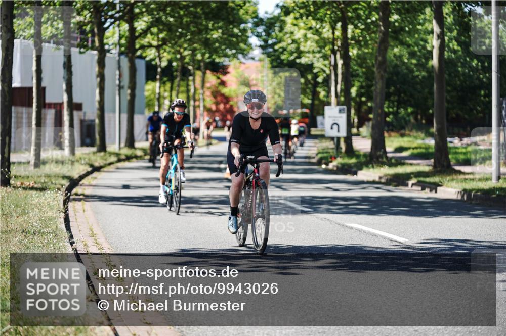 09.08.2026 - GEWOBA Citytriathlon Bremen Michael Burmester http://msf.ph/oto/9943026 09.08.2026 14:38:22 Radfahren 173, 190, 249, 277, 289, 297, 314, 324, 330, 352, 402, 417, 431 meine-sportfotos.de