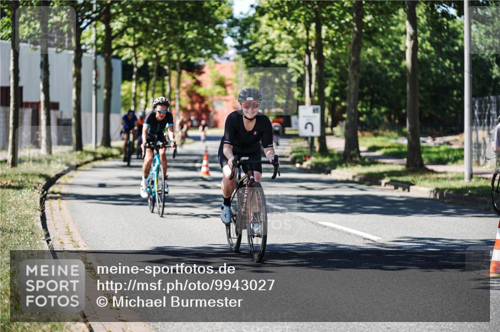 09.08.2026 - GEWOBA Citytriathlon Bremen Michael Burmester http://msf.ph/oto/9943027 09.08.2026 14:38:22 Radfahren 173, 190, 249, 277, 289, 297, 314, 324, 330, 352, 402, 417, 431 meine-sportfotos.de