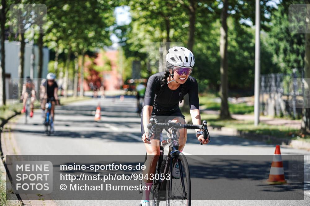 09.08.2026 - GEWOBA Citytriathlon Bremen Michael Burmester http://msf.ph/oto/9943053 09.08.2026 14:38:36 Radfahren 216, 222, 227, 249, 253, 273, 276, 320, 352, 417, 431 meine-sportfotos.de
