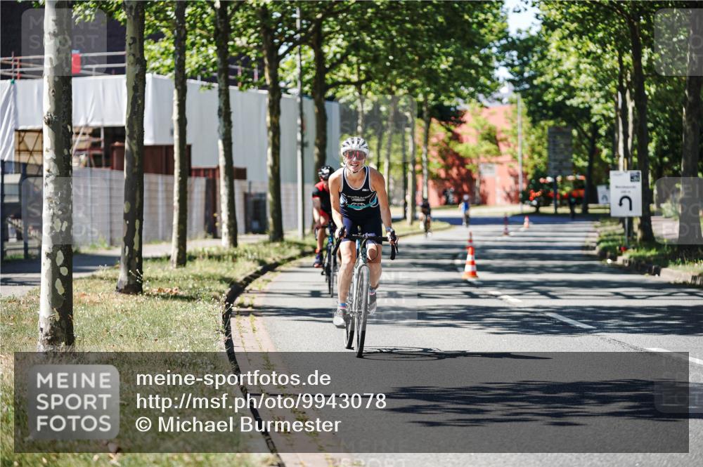 09.08.2026 - GEWOBA Citytriathlon Bremen Michael Burmester http://msf.ph/oto/9943078 09.08.2026 14:39:02 Radfahren 196, 310, 326, 347, 438 meine-sportfotos.de