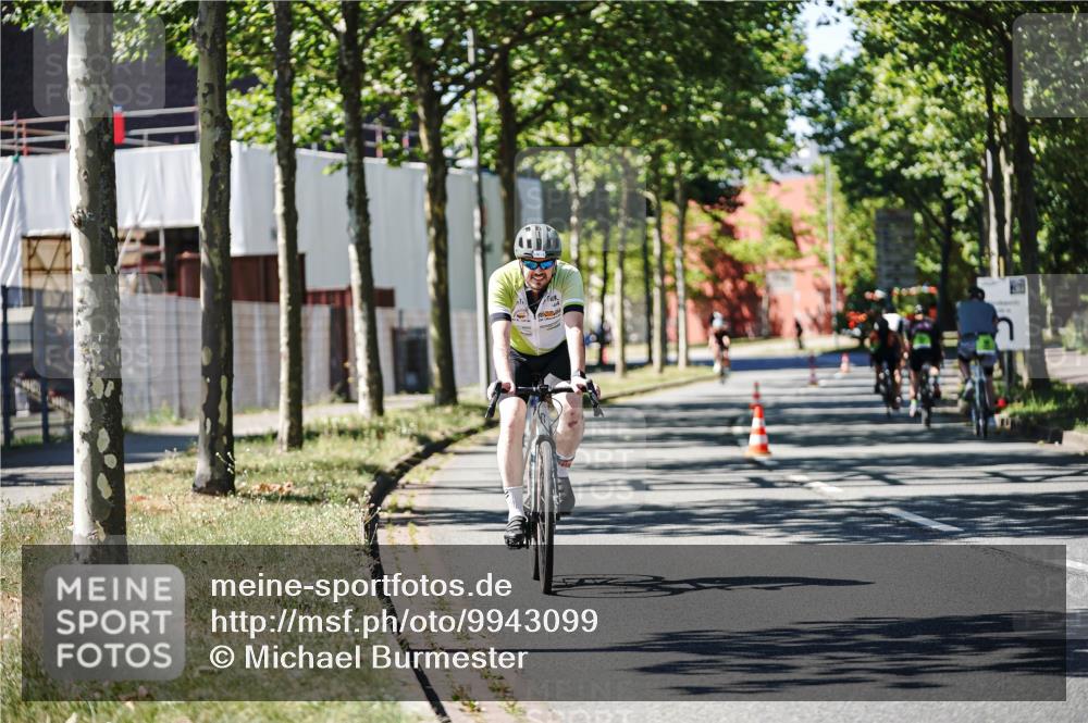 09.08.2026 - GEWOBA Citytriathlon Bremen Michael Burmester http://msf.ph/oto/9943099 09.08.2026 14:39:32 Radfahren 61, 106, 239, 340 meine-sportfotos.de