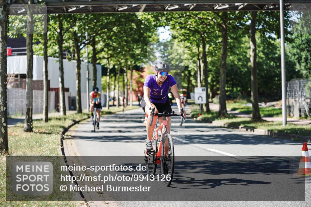 09.08.2026 - GEWOBA Citytriathlon Bremen Michael Burmester http://msf.ph/oto/9943126 09.08.2026 14:39:57 Radfahren 234, 258, 391, 393, 413, 423, 479 meine-sportfotos.de
