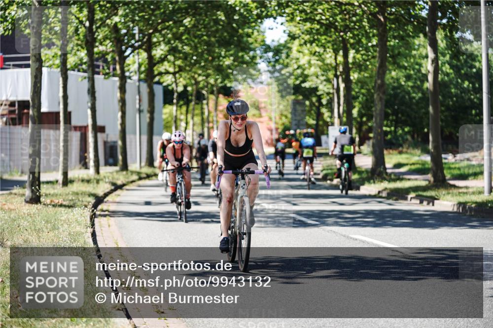 09.08.2026 - GEWOBA Citytriathlon Bremen Michael Burmester http://msf.ph/oto/9943132 09.08.2026 14:40:10 Radfahren 101, 237, 238, 261, 282, 338, 412, 440, 479, 482 meine-sportfotos.de