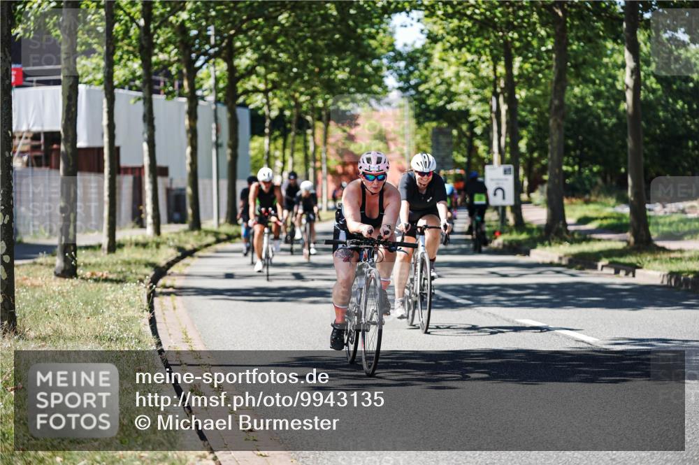 09.08.2026 - GEWOBA Citytriathlon Bremen Michael Burmester http://msf.ph/oto/9943135 09.08.2026 14:40:11 Radfahren 101, 237, 238, 261, 282, 338, 412, 440, 479, 482 meine-sportfotos.de