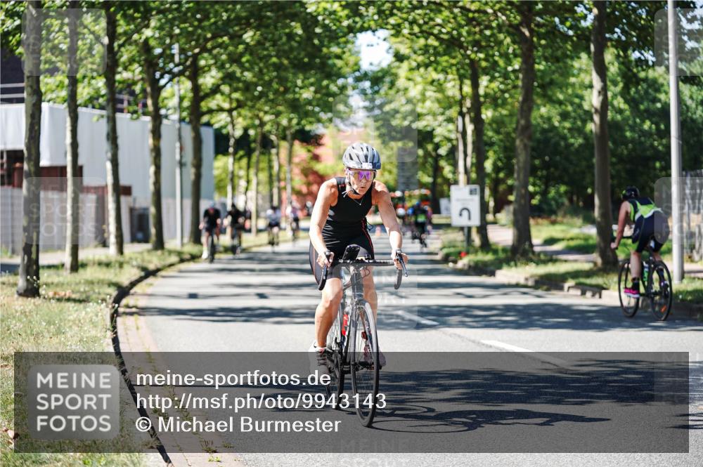 09.08.2026 - GEWOBA Citytriathlon Bremen Michael Burmester http://msf.ph/oto/9943143 09.08.2026 14:40:15 Radfahren 88, 101, 237, 238, 261, 282, 338, 388, 412, 440, 482 meine-sportfotos.de