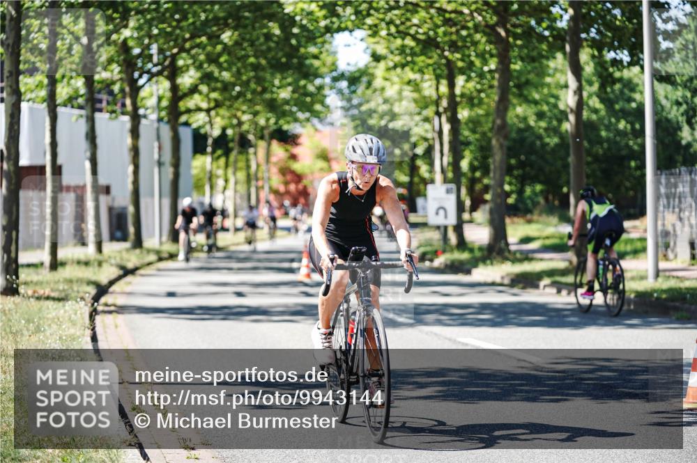 09.08.2026 - GEWOBA Citytriathlon Bremen Michael Burmester http://msf.ph/oto/9943144 09.08.2026 14:40:16 Radfahren 88, 101, 237, 238, 261, 282, 338, 388, 412, 440, 482 meine-sportfotos.de
