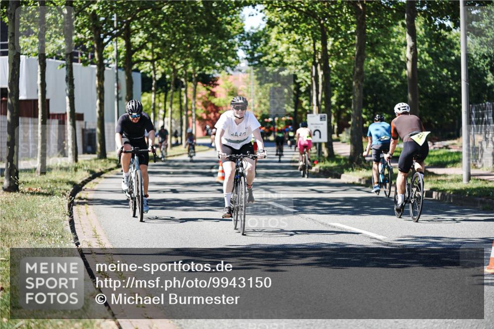 09.08.2026 - GEWOBA Citytriathlon Bremen Michael Burmester http://msf.ph/oto/9943150 09.08.2026 14:40:21 Radfahren 88, 101, 204, 224, 238, 244, 282, 338, 388, 412, 440, 456, 482 meine-sportfotos.de