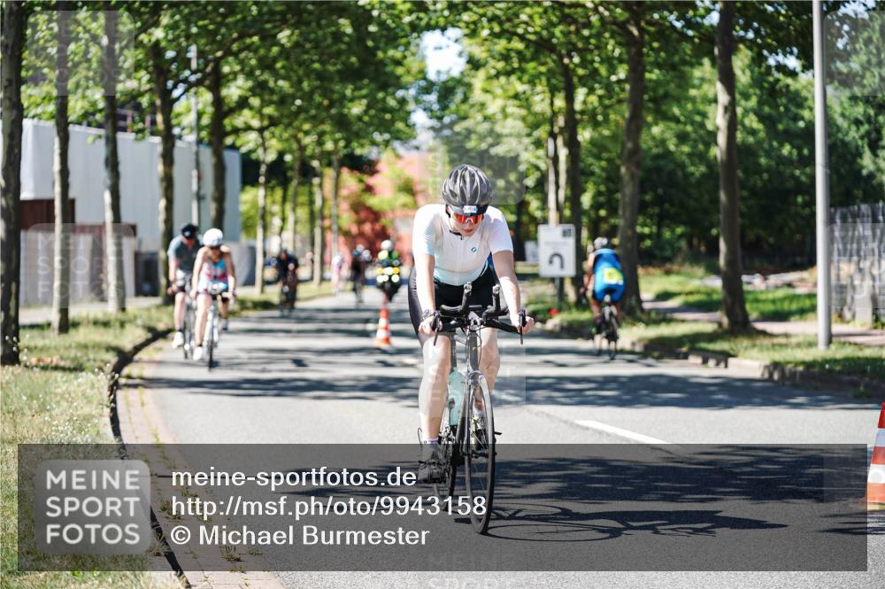 09.08.2026 - GEWOBA Citytriathlon Bremen Michael Burmester http://msf.ph/oto/9943158 09.08.2026 14:40:25 Radfahren 88, 101, 197, 204, 224, 238, 244, 338, 358, 388, 412, 440, 449, 456, 482, 508 meine-sportfotos.de