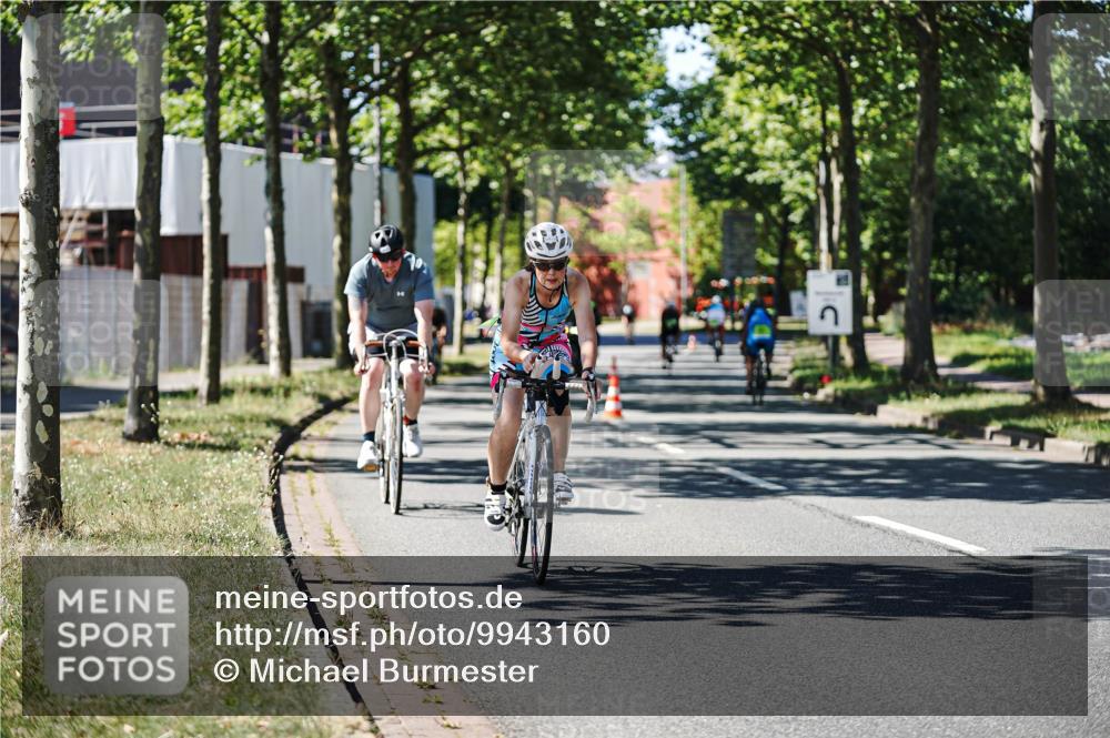 09.08.2026 - GEWOBA Citytriathlon Bremen Michael Burmester http://msf.ph/oto/9943160 09.08.2026 14:40:27 Radfahren 88, 101, 197, 204, 224, 238, 244, 338, 358, 388, 449, 456, 482, 508 meine-sportfotos.de