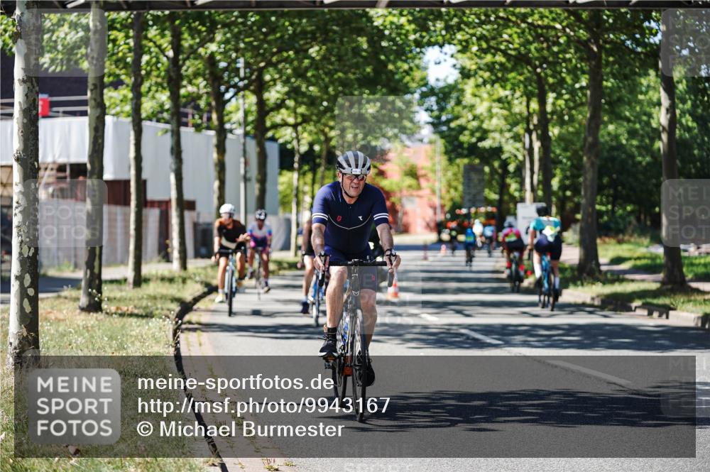 09.08.2026 - GEWOBA Citytriathlon Bremen Michael Burmester http://msf.ph/oto/9943167 09.08.2026 14:40:30 Radfahren 88, 197, 204, 224, 238, 244, 358, 388, 415, 449, 456, 508 meine-sportfotos.de