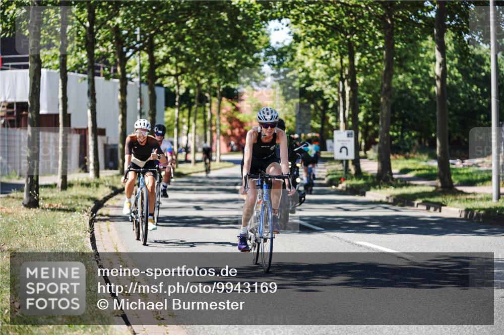 09.08.2026 - GEWOBA Citytriathlon Bremen Michael Burmester http://msf.ph/oto/9943169 09.08.2026 14:40:31 Radfahren 18, 88, 197, 204, 224, 244, 250, 358, 388, 415, 449, 456, 508 meine-sportfotos.de