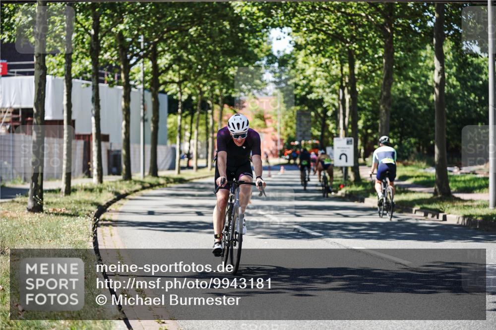 09.08.2026 - GEWOBA Citytriathlon Bremen Michael Burmester http://msf.ph/oto/9943181 09.08.2026 14:40:37 Radfahren 18, 197, 204, 224, 244, 250, 358, 415, 449, 456, 508 meine-sportfotos.de