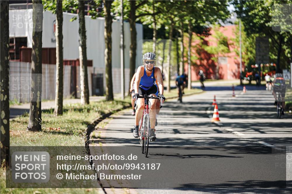 09.08.2026 - GEWOBA Citytriathlon Bremen Michael Burmester http://msf.ph/oto/9943187 09.08.2026 14:40:52 Radfahren 206, 405, 442, 493, 515 meine-sportfotos.de