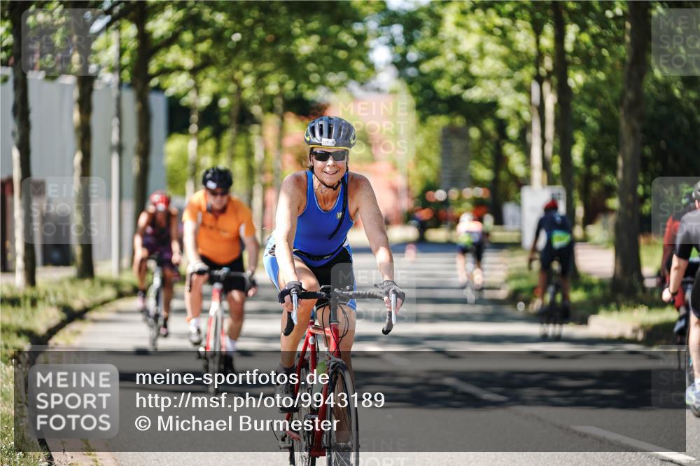 09.08.2026 - GEWOBA Citytriathlon Bremen Michael Burmester http://msf.ph/oto/9943189 09.08.2026 14:40:53 Radfahren 206, 405, 442, 493, 515 meine-sportfotos.de