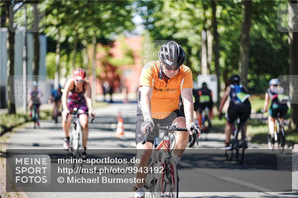 09.08.2026 - GEWOBA Citytriathlon Bremen Michael Burmester http://msf.ph/oto/9943192 09.08.2026 14:40:54 Radfahren 132, 206, 405, 442, 493, 515 meine-sportfotos.de