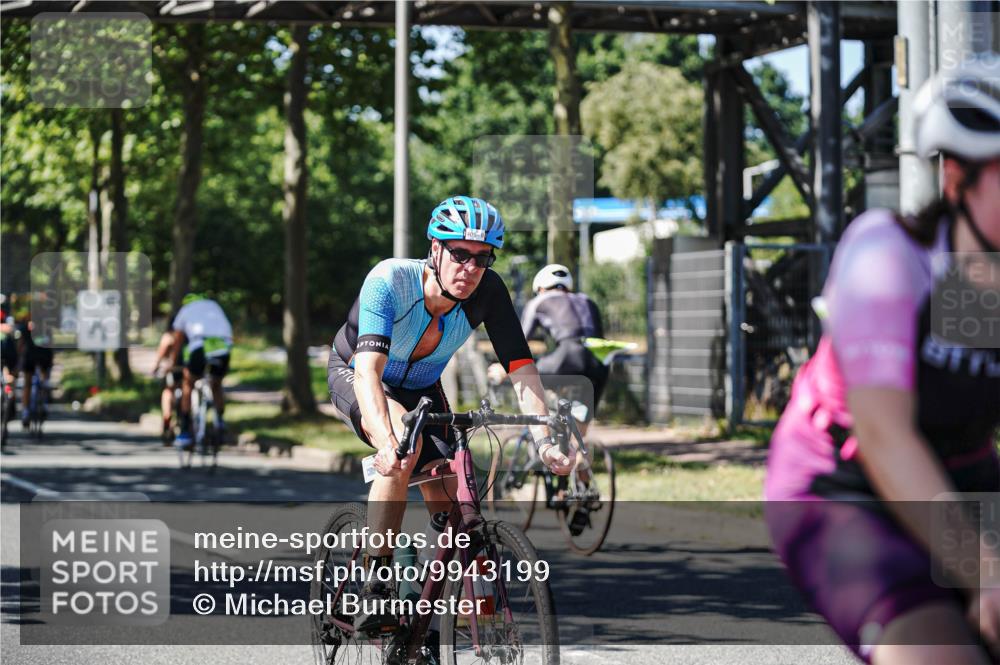 09.08.2026 - GEWOBA Citytriathlon Bremen Michael Burmester http://msf.ph/oto/9943199 09.08.2026 14:40:59 Radfahren 132, 206, 405, 409, 428, 442, 493, 515 meine-sportfotos.de