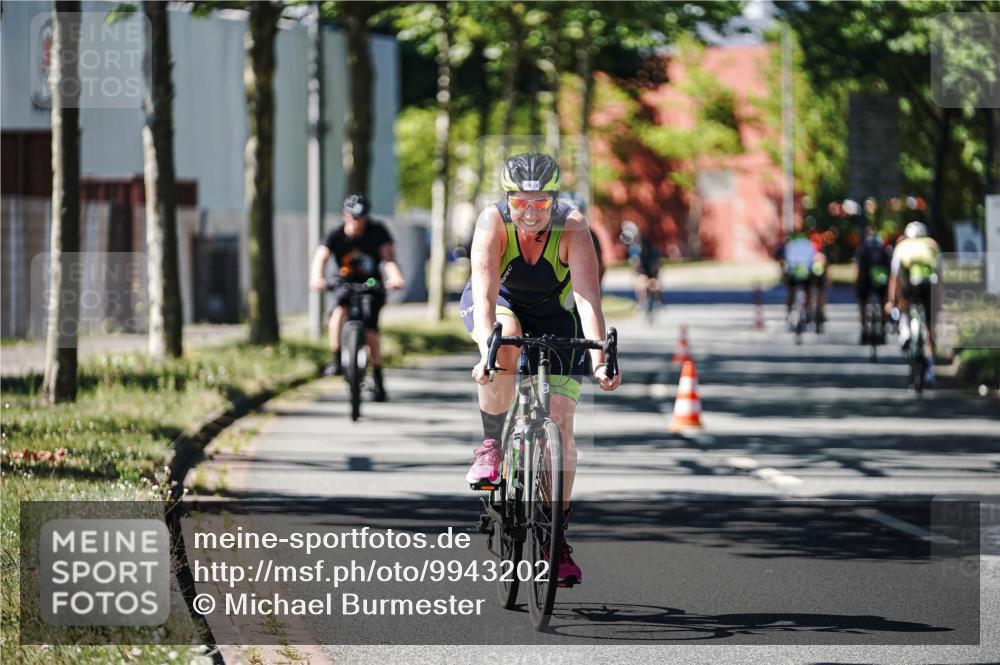 09.08.2026 - GEWOBA Citytriathlon Bremen Michael Burmester http://msf.ph/oto/9943202 09.08.2026 14:41:05 Radfahren 132, 199, 206, 368, 372, 405, 409, 428, 493 meine-sportfotos.de