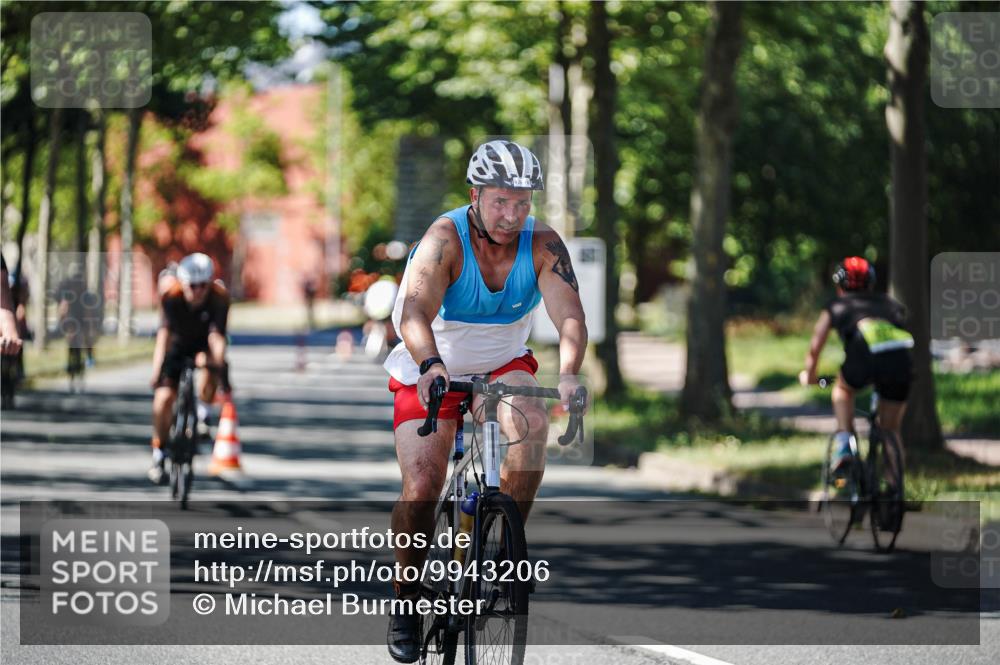09.08.2026 - GEWOBA Citytriathlon Bremen Michael Burmester http://msf.ph/oto/9943206 09.08.2026 14:41:07 Radfahren 132, 199, 206, 368, 372, 405, 409, 428, 501 meine-sportfotos.de
