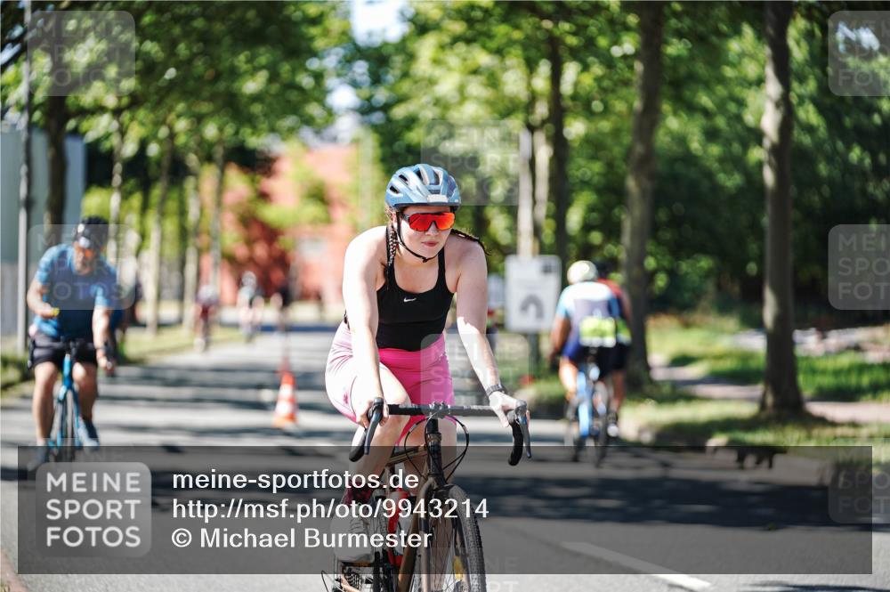09.08.2026 - GEWOBA Citytriathlon Bremen Michael Burmester http://msf.ph/oto/9943214 09.08.2026 14:41:13 Radfahren 132, 199, 231, 264, 368, 372, 409, 422, 428, 501 meine-sportfotos.de