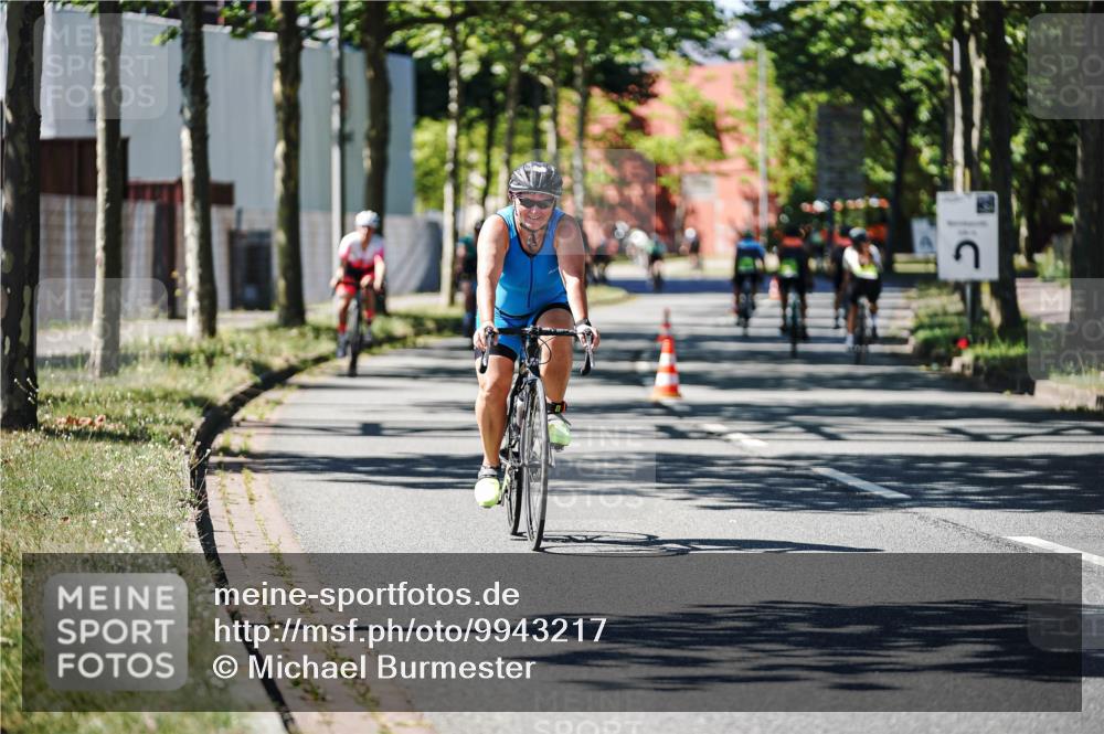 09.08.2026 - GEWOBA Citytriathlon Bremen Michael Burmester http://msf.ph/oto/9943217 09.08.2026 14:41:17 Radfahren 199, 231, 264, 368, 372, 422, 428, 501 meine-sportfotos.de