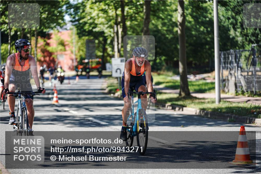 09.08.2026 - GEWOBA Citytriathlon Bremen Michael Burmester http://msf.ph/oto/9943271 09.08.2026 14:42:00 Radfahren 138, 262, 381, 397, 424, 437, 441, 467, 468 meine-sportfotos.de