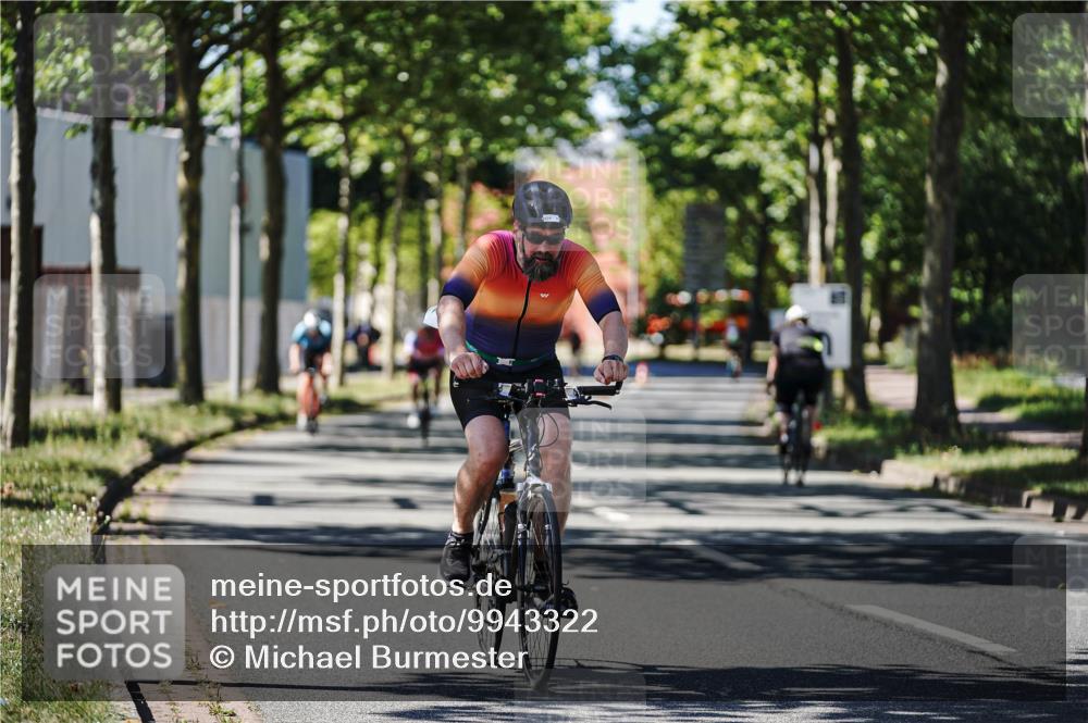 09.08.2026 - GEWOBA Citytriathlon Bremen Michael Burmester http://msf.ph/oto/9943322 09.08.2026 14:43:08 Radfahren 201, 375, 426, 430, 480, 525 meine-sportfotos.de