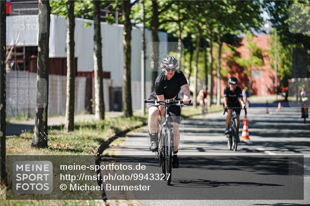 09.08.2026 - GEWOBA Citytriathlon Bremen Michael Burmester http://msf.ph/oto/9943327 09.08.2026 14:43:18 Radfahren 201, 361, 426, 430, 436, 463, 480, 525 meine-sportfotos.de