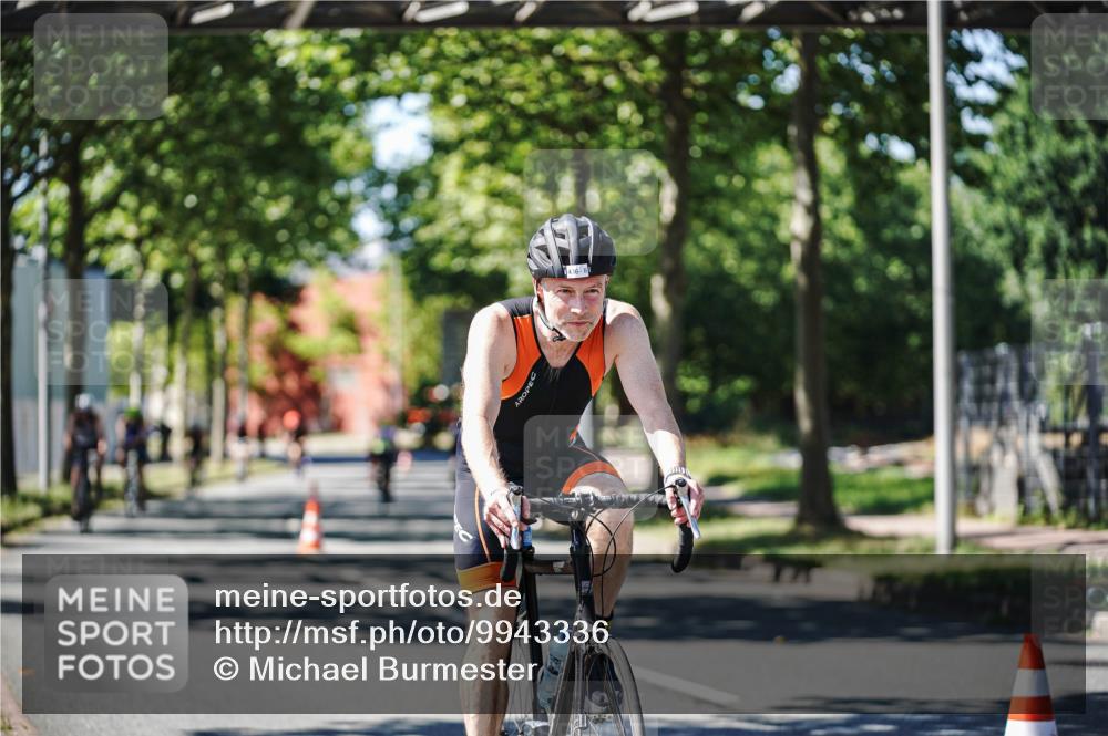 09.08.2026 - GEWOBA Citytriathlon Bremen Michael Burmester http://msf.ph/oto/9943336 09.08.2026 14:43:24 Radfahren 194, 201, 361, 432, 436, 463, 480 meine-sportfotos.de
