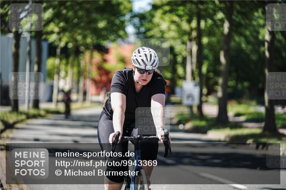 09.08.2026 - GEWOBA Citytriathlon Bremen Michael Burmester http://msf.ph/oto/9943369 09.08.2026 14:44:05 Radfahren 107, 209, 241 meine-sportfotos.de